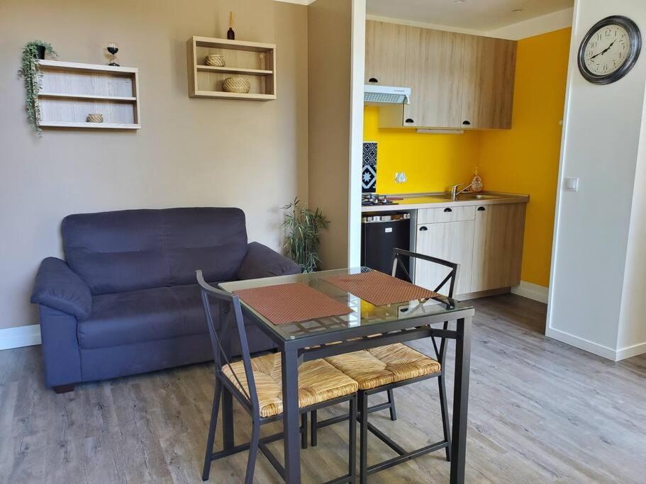 La Grelauderie 2 Apartment Saintes Ngoại thất bức ảnh